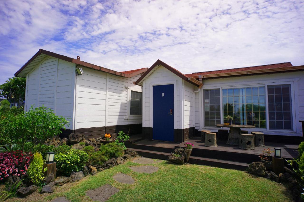 Jeju Haepoomdal Pension Esterno foto